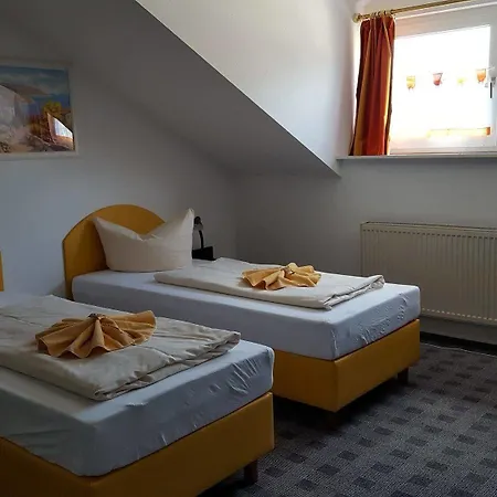 Hotel Wasserburg 3*