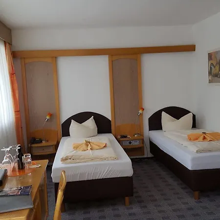Wasserburg 3*